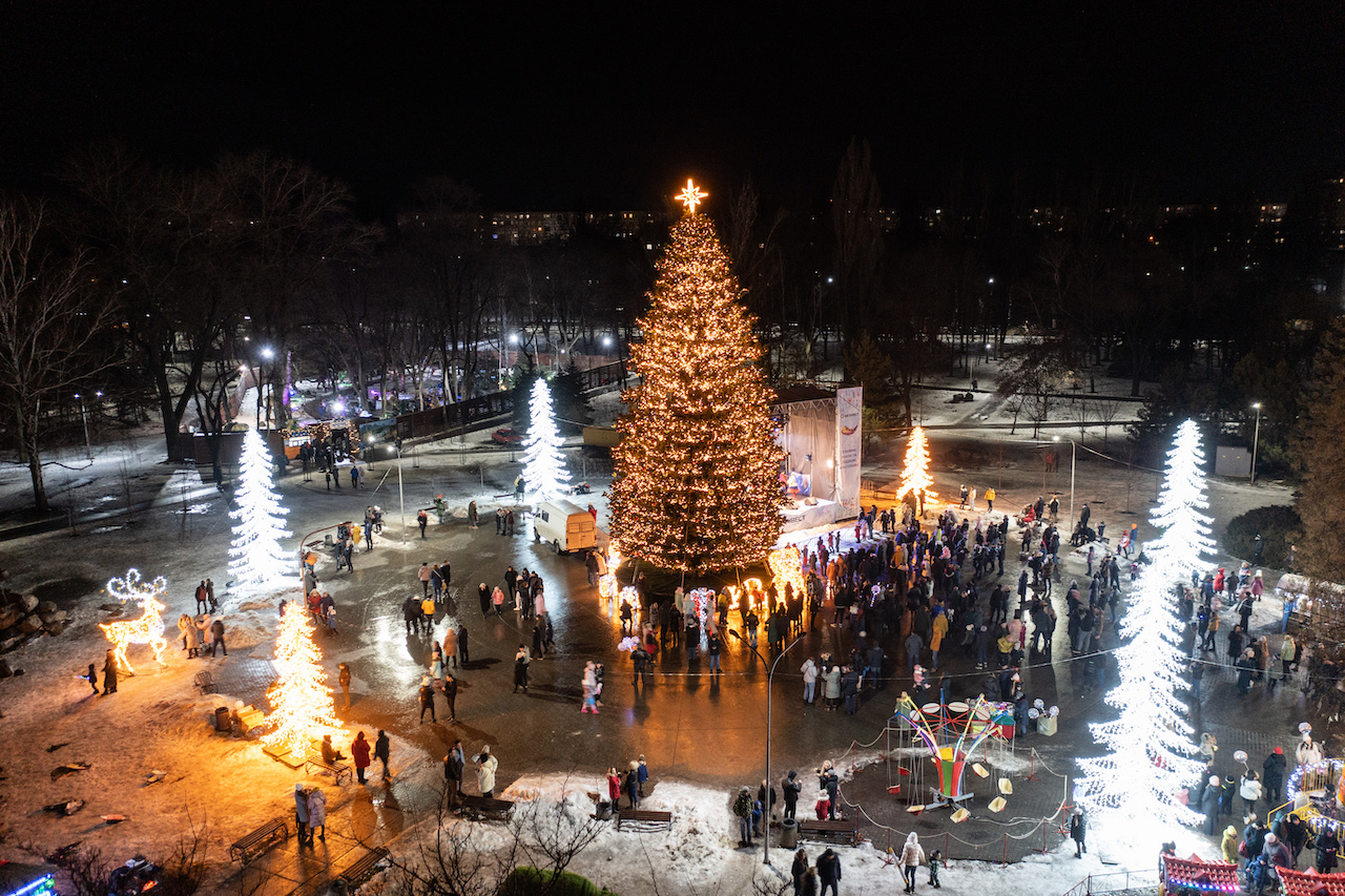 Kryvyi Rih, Park of Heroes, 2022 — Lumiere | Light illumination | Ukraine