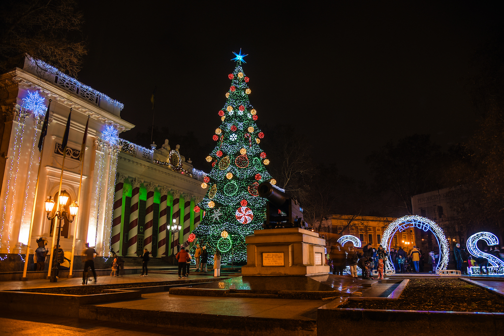 Odesa. Dumskaya Square. 2021 — Lumiere | Light illumination | Ukraine